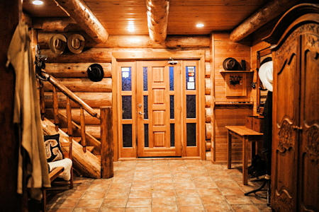 Lodge Entrance Way